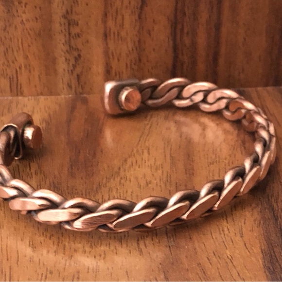 Pure Copper Heavy Twist Design Magnetic Bracelet Energy Cuff Bangle - Picture 2 of 4